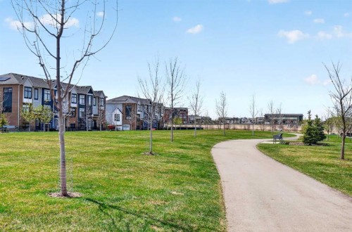 589 Mahogany Road Se, Calgary, AB - Outdoor