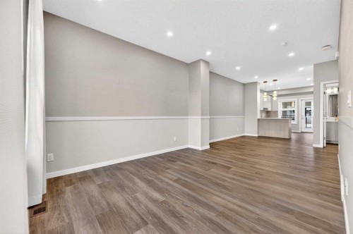 589 Mahogany Road Se, Calgary, AB - Indoor Photo Showing Other Room