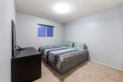 57 Saddlemead Road Ne, Calgary, AB - Indoor Photo Showing Bedroom