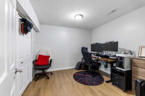 57 Saddlemead Road Ne, Calgary, AB - Indoor Photo Showing Office