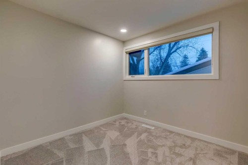 3416 Lane Crescent Sw, Calgary, AB - Indoor Photo Showing Other Room