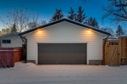 3416 Lane Crescent Sw, Calgary, AB - Outdoor With Exterior