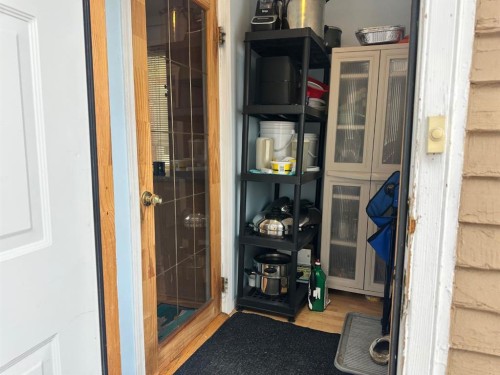 334 3 Avenue Ne, Calgary, AB -  With Exterior