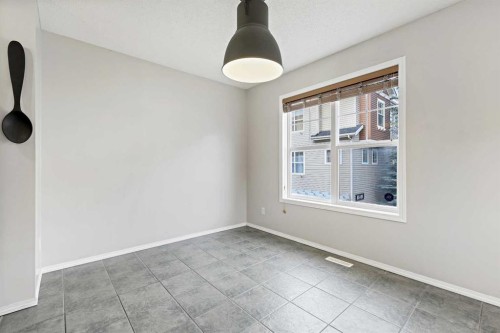64 Elgin Gardens Se, Calgary, AB - Indoor Photo Showing Other Room