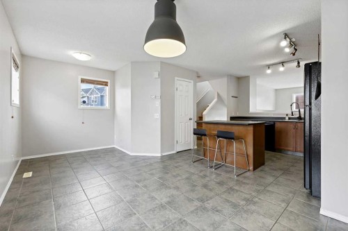 64 Elgin Gardens Se, Calgary, AB - Indoor Photo Showing Other Room