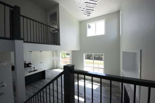 35 Viceroy Crescent, Olds, AB - Indoor Photo Showing Other Room