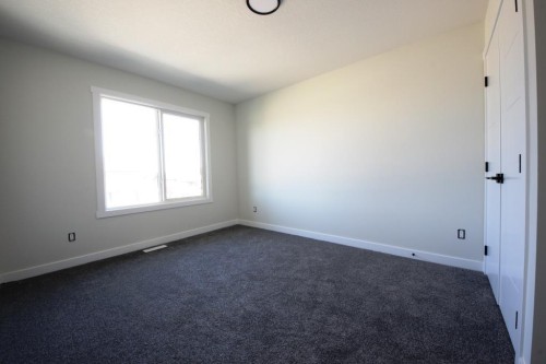 35 Viceroy Crescent, Olds, AB - Indoor Photo Showing Other Room