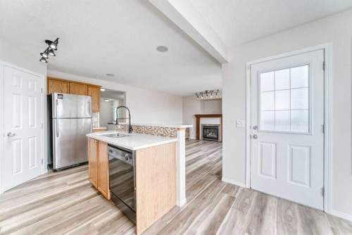 106 Saddletree Drive Ne, Calgary, AB - Indoor Photo Showing Kitchen