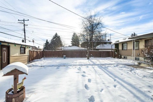 2812 24 Street Nw, Calgary, AB - Outdoor