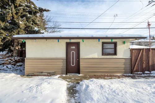 2812 24 Street Nw, Calgary, AB - Outdoor