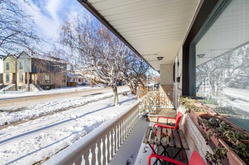 2812 24 Street Nw, Calgary, AB - Outdoor