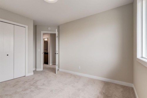 227 Sora Terrace Se, Calgary, AB - Indoor Photo Showing Other Room