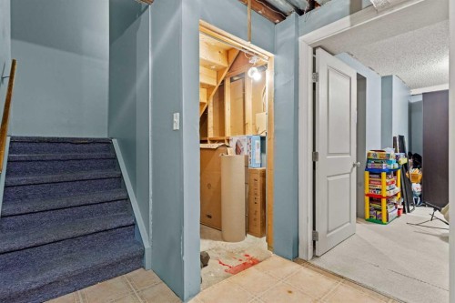 6 Castleglen Road Ne, Calgary, AB - Indoor Photo Showing Other Room