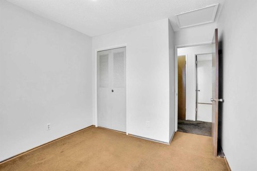 107 Silver Brook Drive Nw, Calgary, AB - Indoor Photo Showing Other Room