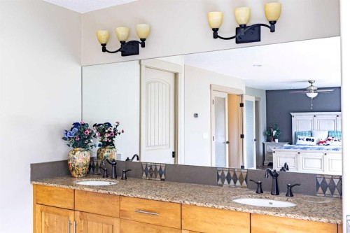 52 Elmont Green Sw, Calgary, AB - Indoor