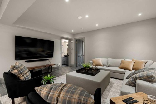 2 Silverhorn Park, Rural Rocky View County, AB - Indoor Photo Showing Living Room