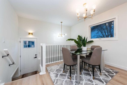 152 Southampton Drive Sw, Calgary, AB - Indoor Photo Showing Dining Room
