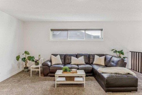 50 Riviera View, Cochrane, AB - Indoor Photo Showing Living Room