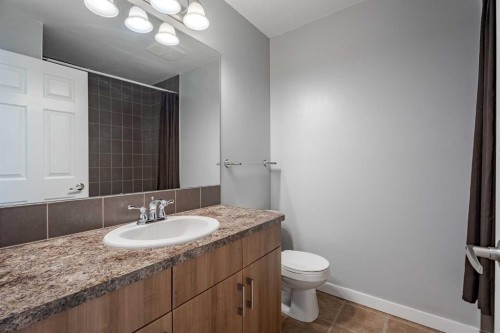 3098 Windsong Boulevard Sw, Airdrie, AB - Indoor Photo Showing Bathroom