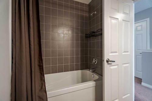 3098 Windsong Boulevard Sw, Airdrie, AB - Indoor Photo Showing Bathroom