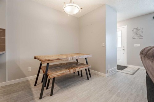 3098 Windsong Boulevard Sw, Airdrie, AB - Indoor