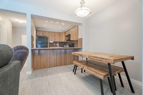 3098 Windsong Boulevard Sw, Airdrie, AB - Indoor Photo Showing Kitchen