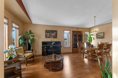 283058 Township Road 245A, Rural Rocky View County, AB - Indoor