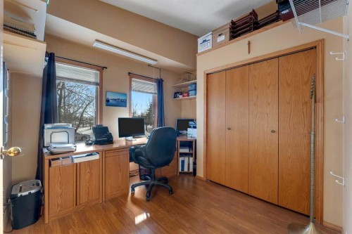 283058 Township Road 245A, Rural Rocky View County, AB - Indoor Photo Showing Office