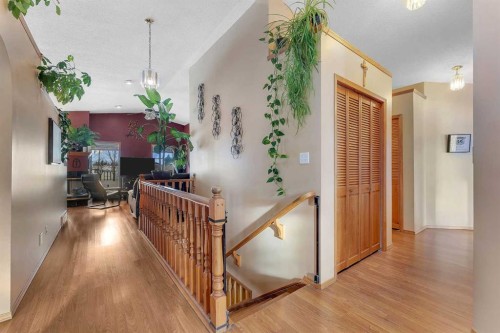 283058 Township Road 245A, Rural Rocky View County, AB - Indoor Photo Showing Other Room