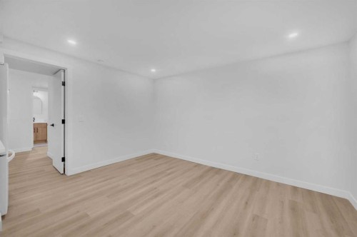 133 Erin Ridge Road Se, Calgary, AB - Indoor Photo Showing Other Room