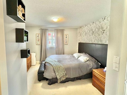 226 Pantego Lane Nw, Calgary, AB 