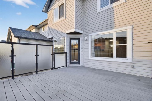 147 Everstone Rise Sw, Calgary, AB - Outdoor With Exterior