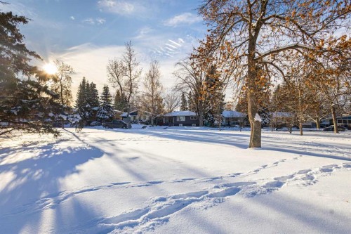 2816 24 Street Nw, Calgary, AB - Outdoor With View