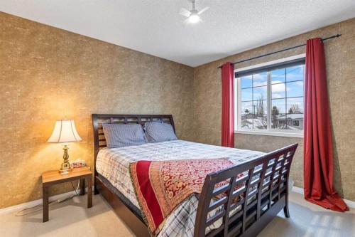 155 Citadel Drive Nw, Calgary, AB - Indoor Photo Showing Bedroom