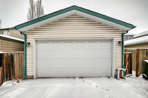 206 Evansmeade Close Nw, Calgary, AB - Outdoor With Exterior