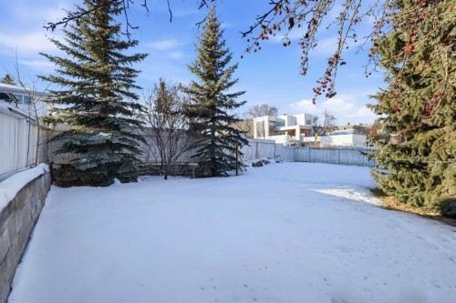 1347 Hamilton Street Nw, Calgary, AB - Outdoor