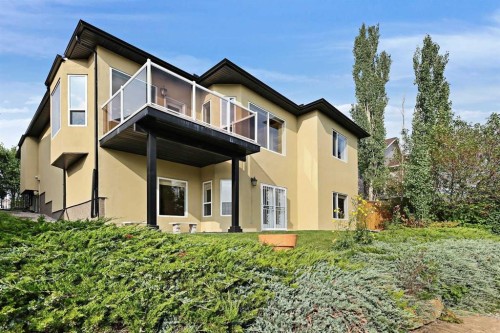 49 Royal Highland Road Nw, Calgary, AB - Outdoor