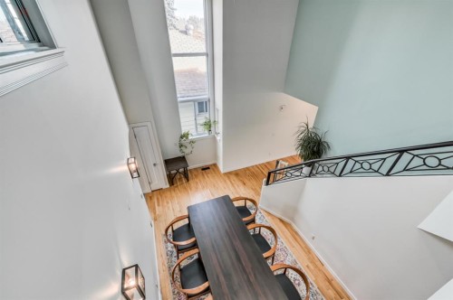 506 19 Avenue Nw, Calgary, AB - Indoor Photo Showing Other Room