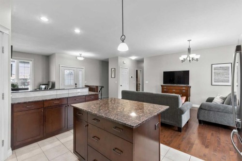 6 Vera Close, Olds, AB - Indoor