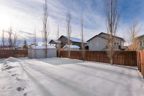 6 Vera Close, Olds, AB - Outdoor