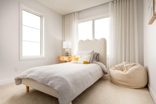140 Heartwood Lane Se, Calgary, AB - Indoor Photo Showing Bedroom