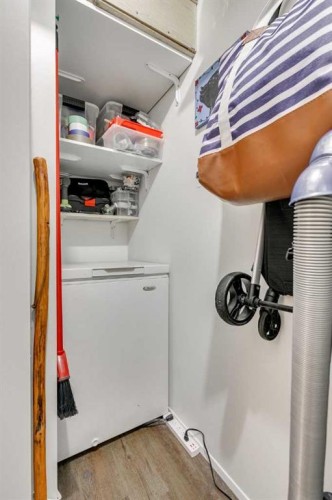 112-20 Dover Point Se, Calgary, AB - Indoor