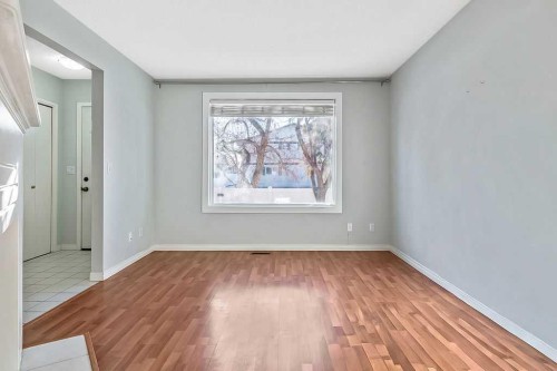 55-740 Bracewood Drive Sw, Calgary, AB - Indoor Photo Showing Other Room