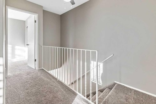 55-740 Bracewood Drive Sw, Calgary, AB - Indoor Photo Showing Other Room