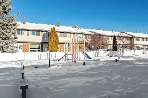 55-740 Bracewood Drive Sw, Calgary, AB - Outdoor