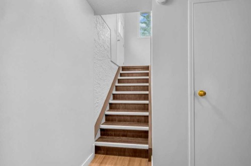 1140 Abbeydale Drive Ne, Calgary, AB - Indoor Photo Showing Other Room