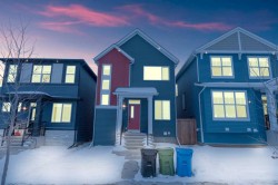 119 Edith Drive NW Calgary, AB T3R 2B8