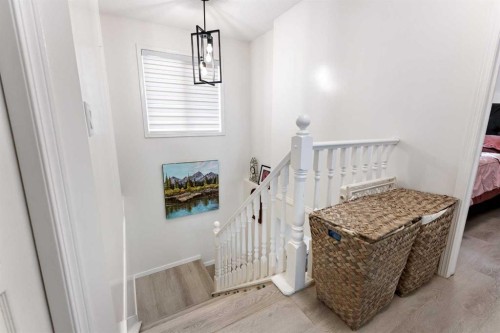 140 Fairways Drive Nw, Airdrie, AB - Indoor Photo Showing Other Room