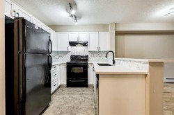 8106-70 Panamount Drive NW Calgary, AB T3K 6L7