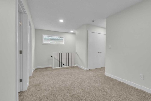 268 Legacy Glen Parade Se, Calgary, AB - Indoor Photo Showing Other Room